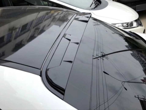 MERCEDES W205 2015-2021 C SERISI IÇIN UYUMLU CAM ÜSTÜ SPOILER - PIANO BLACK (PARLAK SIYAH)